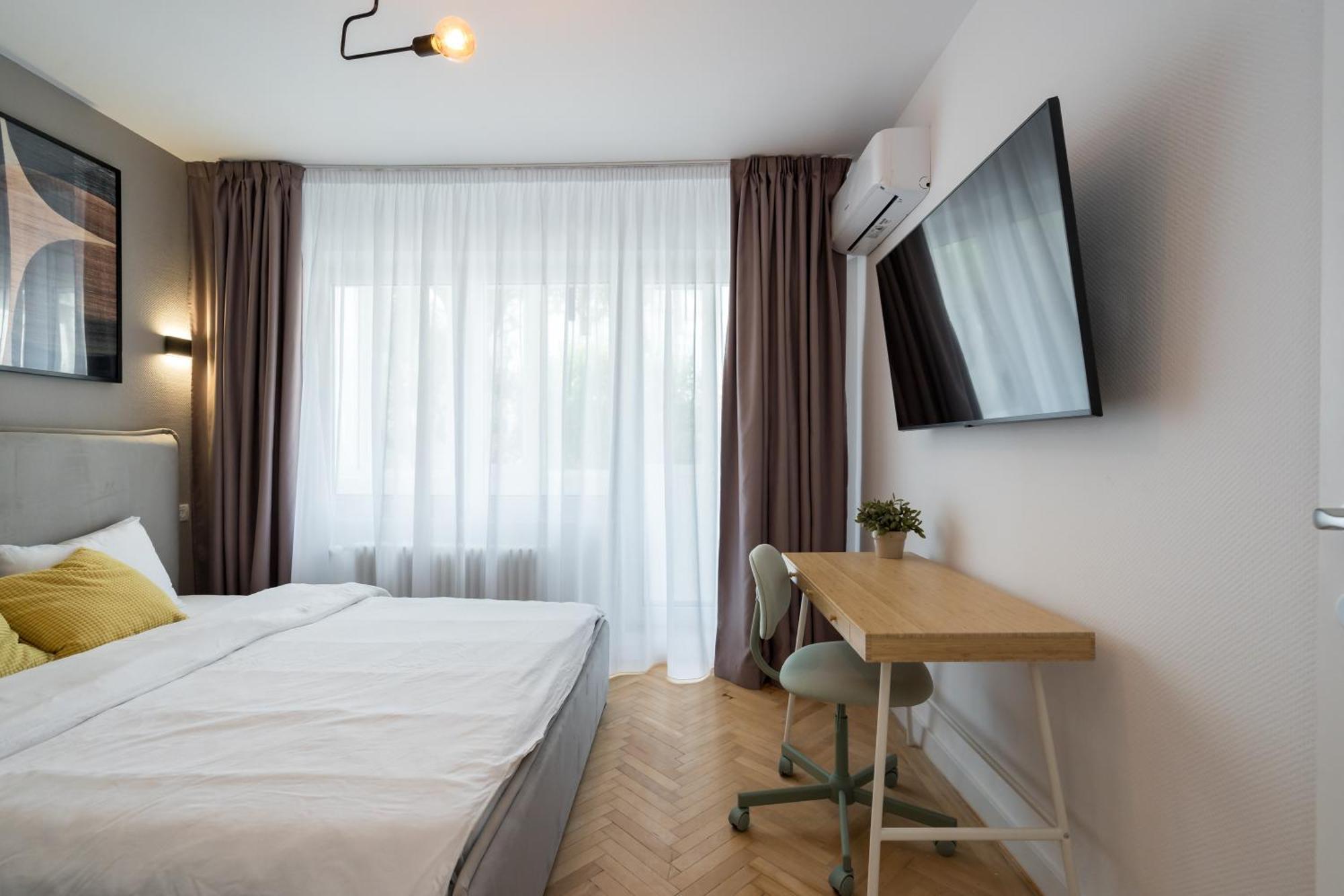 Majestic Downtown Apartment Bukarest Kültér fotó